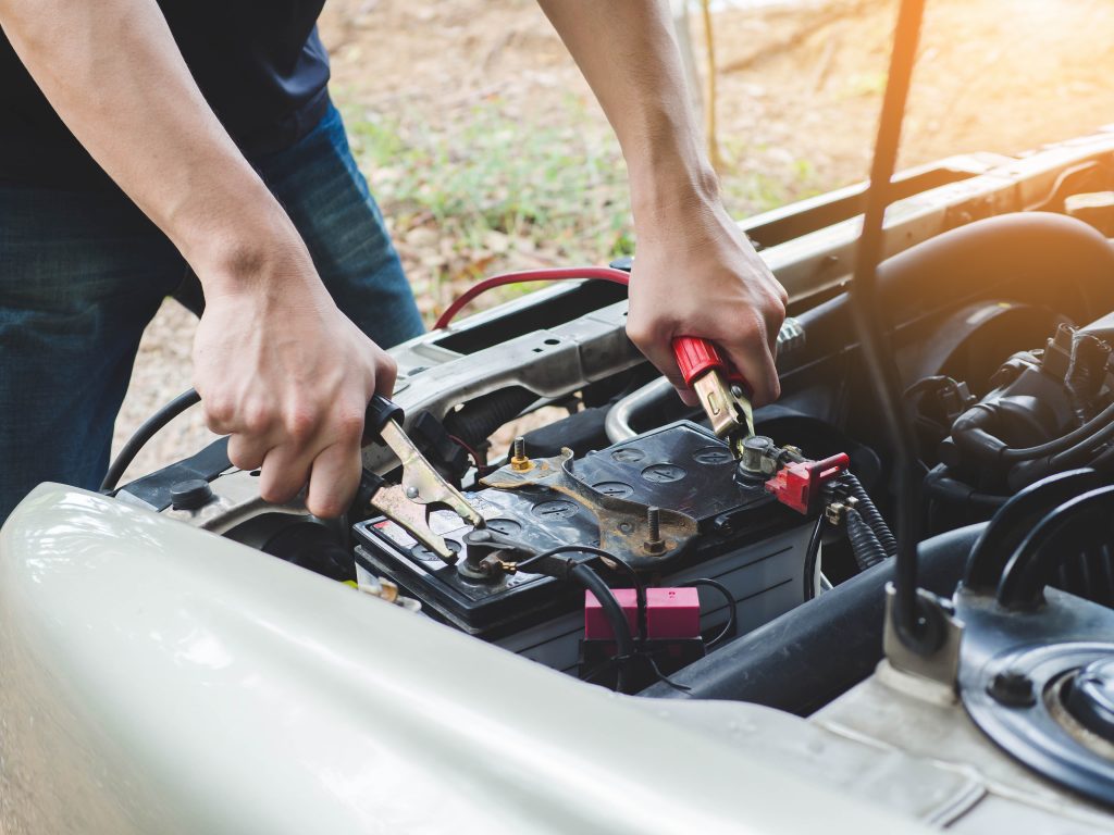 battery jump start in dubaip-car repair